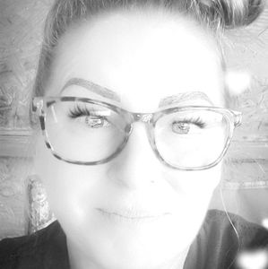 Meet your Posher, Candida